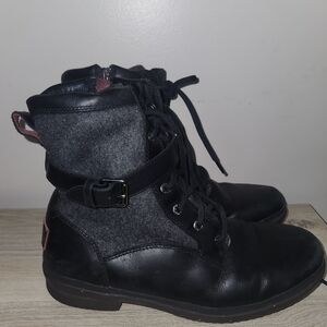 UGG Women's Kesey Black Leather‎ Waterproof Lace-up Combat Winter Boots Size 9.5